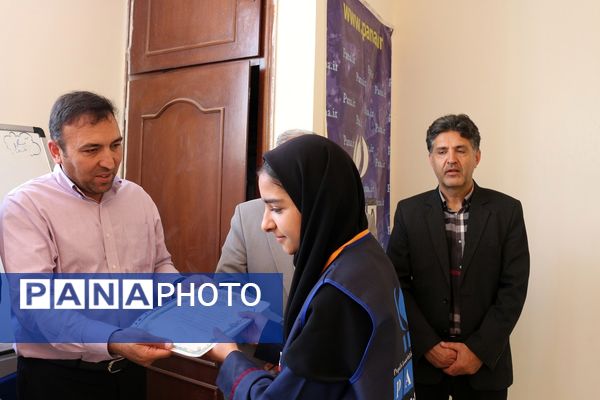 تجلیل از دانش آموز خبرنگاران خبرگزاری پانا استان اردبیل