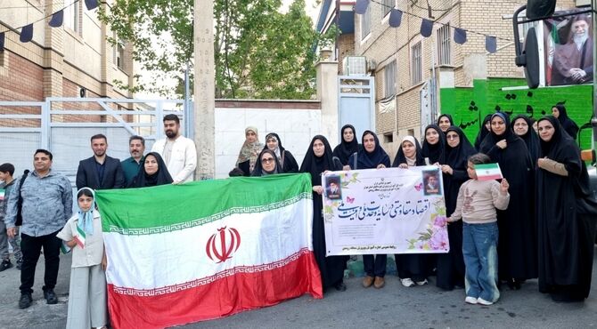 حضور جمعی از فرهنگیان رودهن در تجمع کشوری