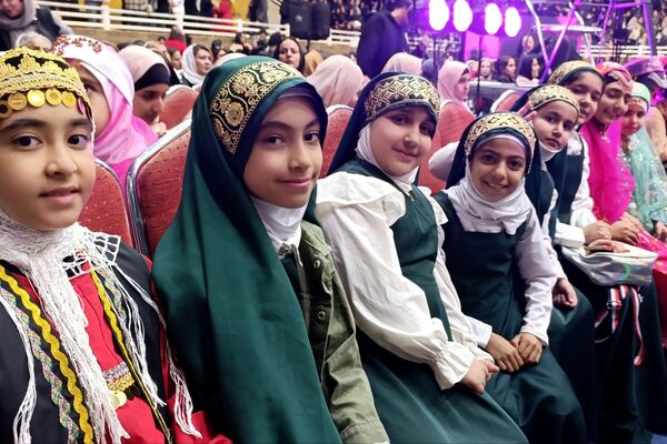 گردهمایی رانندگان سفیر مهر در هفته حمل‌ونقل شیراز