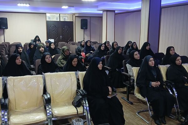 کارگاههای  آموزشی وتوانمندسازی  ویژه رابطین امور بانوان