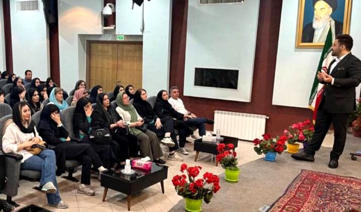 نشست راهبردی هدایت تحصیلی، گامی آگاهانه برای انتخاب مسیر آینده دانش آموزان