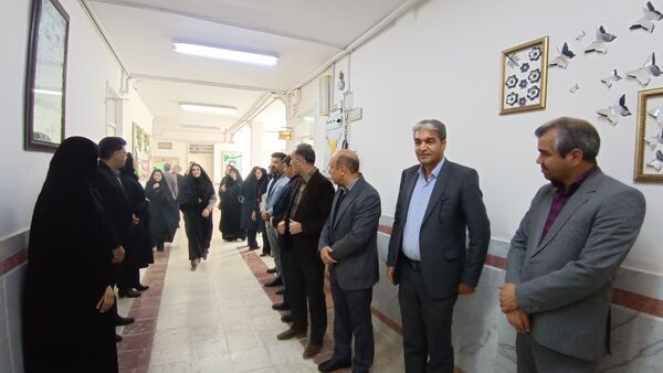 افتتاحیه کافه کتاب و سالن مطالعه در دبیرستان وکیلی۹