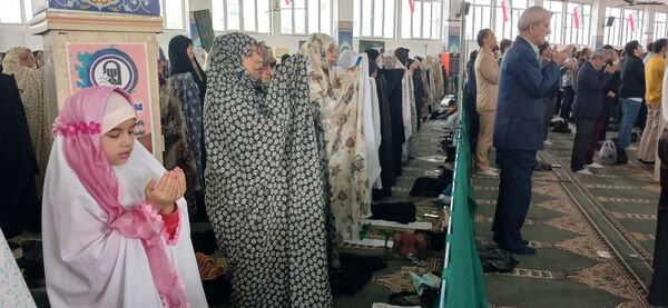 نماز عید فطر در فریدونکنار 