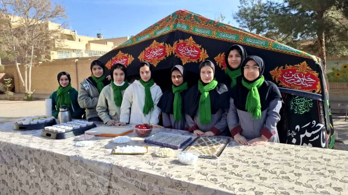 برگزاری موکب ایّام فاطمه(س) در دبیرستان حضرت ابوالفضل(ع)