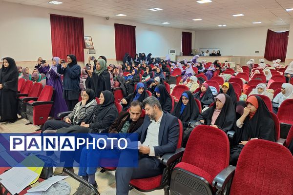 جشنواره دانش‌آموزی سرود در هنرستان سعادت پردیس 