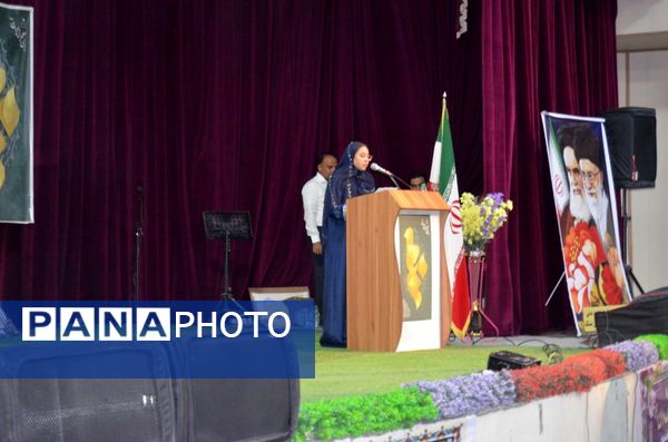 مراسم تجلیل از فرهنگیان‌‌برتر و بازنشستگان بستک