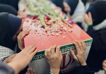 استقبال از شهید گمنام در دبیرستان حاج اصغر دهقانی 