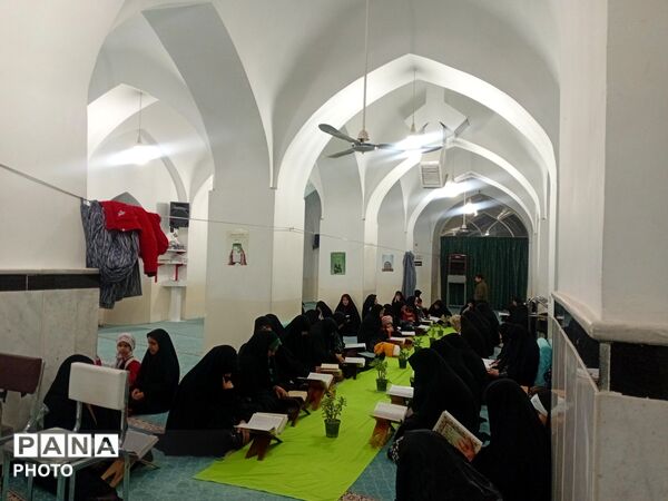 جز خوانی آیات کلام‌الله مجید در خلیل آباد