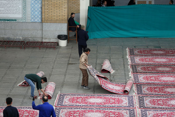 ضیافت افطاری ۲۵ هزار نفری حرم بانوی کرامت در شب میلاد کریم اهل بیت (ع)