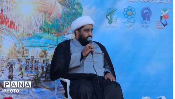 مراسم ملی «میهمان لاله‌ها» در گلزار شهدای خواجه‌ربیع