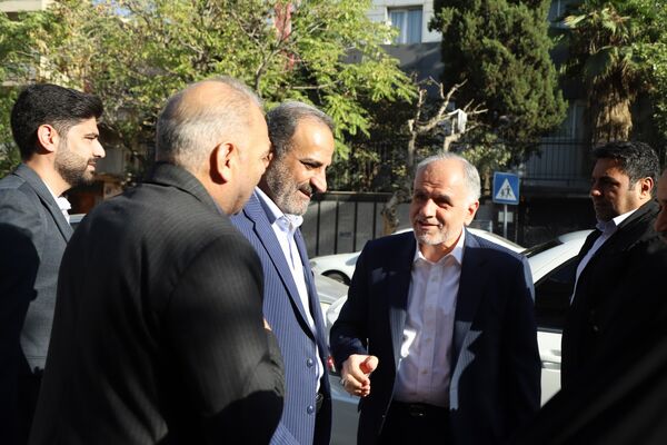 نواختن زنگ آغاز سال تحصیلی با حضور وزیر دادگستری 