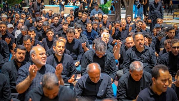 عزاداری ظهر عاشورا در شهرستان اشتهارد