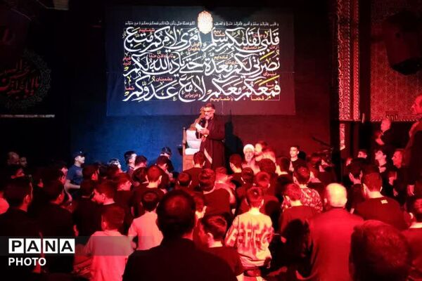 طنین‌ «یا حسین» در کوچه‌های شهر تهران