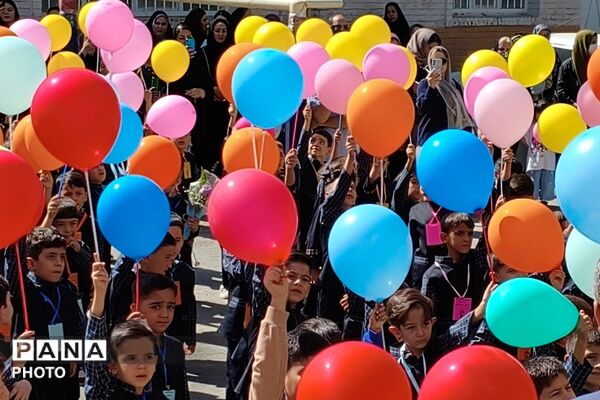 زنگِ مهر در بهارستان دو؛ از فرشته‌ها تا شکوفه‌ها