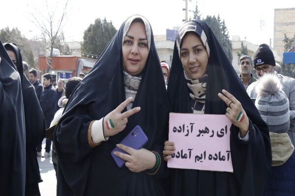 راهپیمایی ۲۲ بهمن در شهرستان پاکدشت 