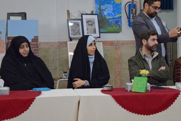 حضور پرشمار مسئولان آموزش و پرورش در جشن دهه فجر