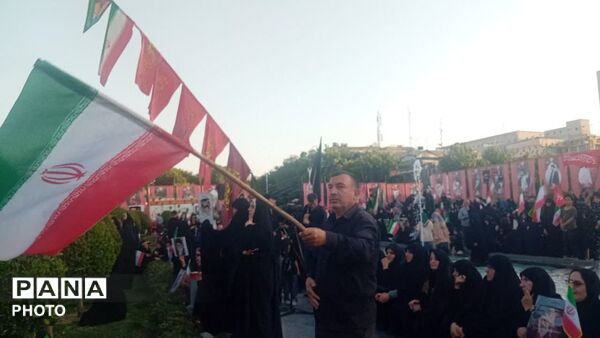 حماسه‌ای به وسعت یک ملت