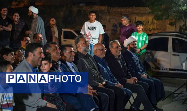 جشن خیابانی ولادت امام حسین (ع) در شهرستان ورامین