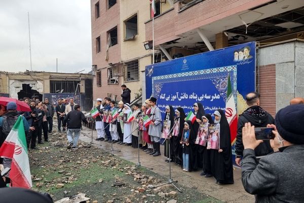   فریاد عدالت‌خواهی دانش آموزان علامه حلی ۵ در قلب تهران