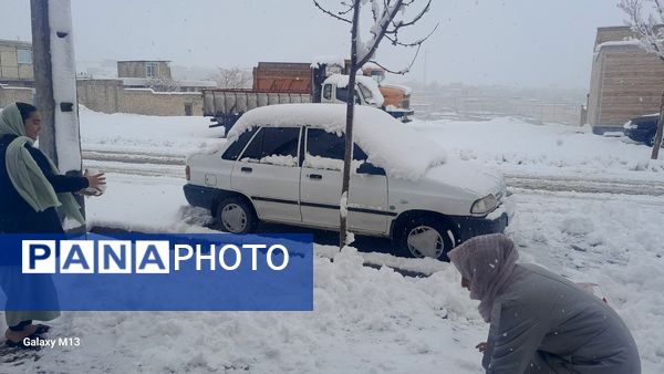 عروس فصل‌ها باری دیگر مهمان شهرستان بن