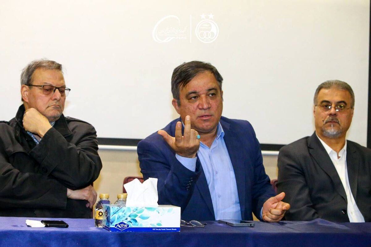 واکنش تاجرنیا به بند جدایی یاسر آسانی و دفاع از نظری جویباری