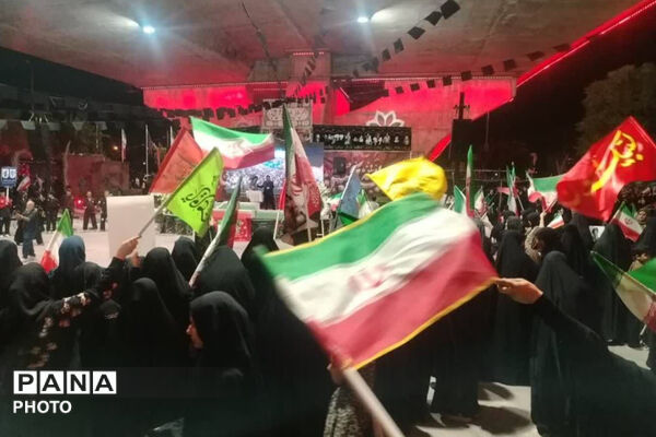وداع شیرازی‌ها با «آقای شهید ایران»