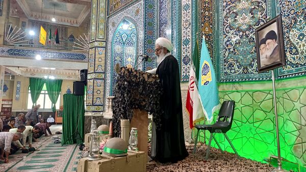 راهپیمایی مردم ولایتمدار شهرستان ورامین در محکومیت رژیم صهیونسیتی 