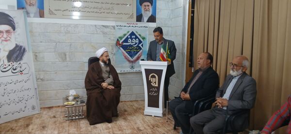 دیدار تعاونی‌گران شهرستان خلیل‌آباد با امام جمعه در هفته تعاون