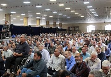  گردهمایی یادگاران 8 سال دفاع مقدس در استان البرز برگزار شد