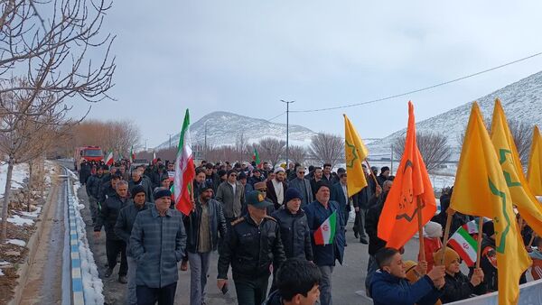 حضور گسترده مردم شهر توره در راهپیمایی۲۲ بهمن، تجلی اتحاد و ایستادگی