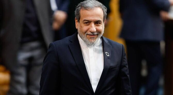 دیپلماسی مقتدرانه ایران؛ گفت‌وگو بدون عقب‌نشینی/‌مذاکره با غرب تنها در سایه «موقعیت برابر» و توقف تهدیدات