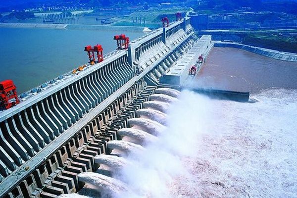 نسل جوان مهندس امروز وارث میراث غنی کشور است