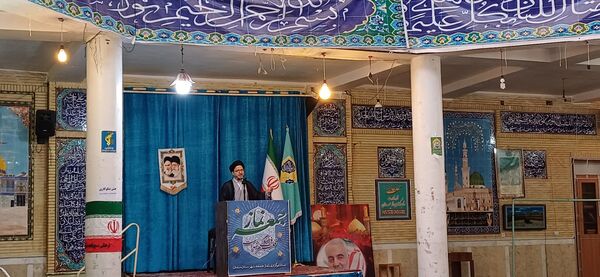نماز جمعه باشکوه و آیین تجلیل از برگزیدگان رویداد «دختران حاج قاسم» 