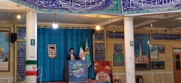 نماز جمعه باشکوه و آیین تجلیل از برگزیدگان رویداد «دختران حاج قاسم» 