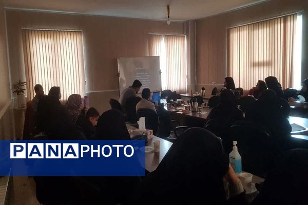 جلسه بصیرت افزایی 9 دی معاونین پرورشی رودهن