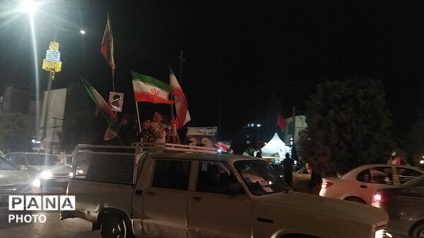 شبی پرنور در بلوار فضل نیشابور 