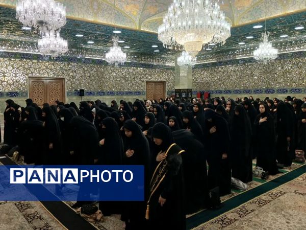 محفل هفتگی هیات «معصومانه» با حضور دختران دبیرستانی در قم