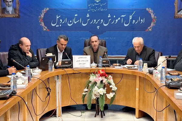 نقش کلیدی هدایت تحصیلی در شکل‌دهی به آینده تحصیلی و شغلی دانش‌آموزان