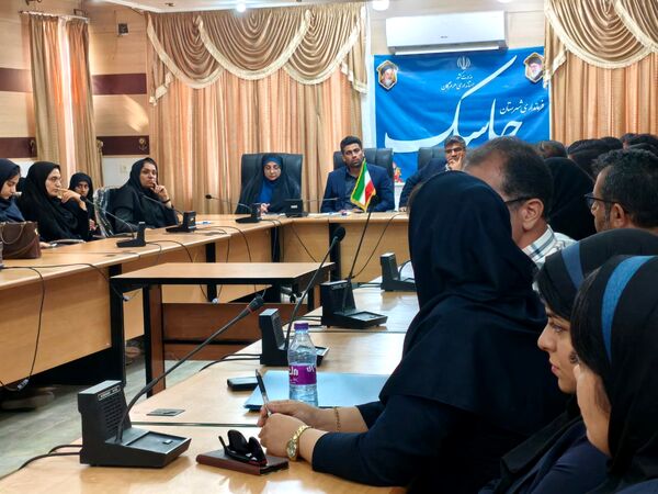 روز پرکار هیات استانداری در شرق هرمزگان