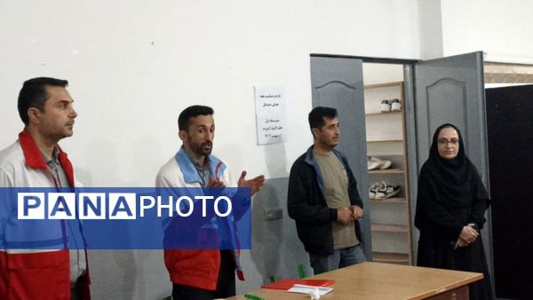 اعزام دانش‌آموزان محمودآبادی به المپیاد استانی طرح ملی دادرس