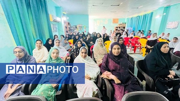 مراسم بزرگداشت مقام معلم در جزیره هرمز