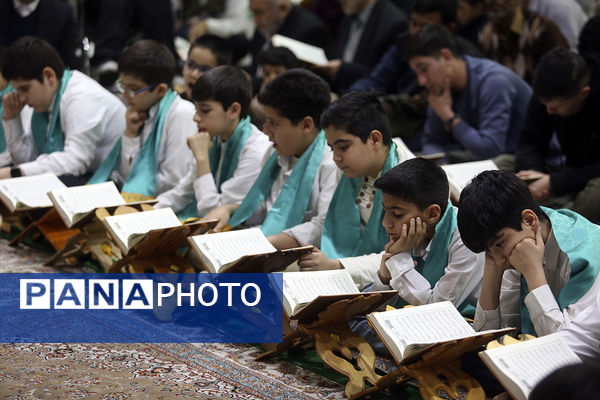 جشن میلاد امام علی(ع) در حرم حضرت معصومه(س) با تلاوت قاریان نوجوان 