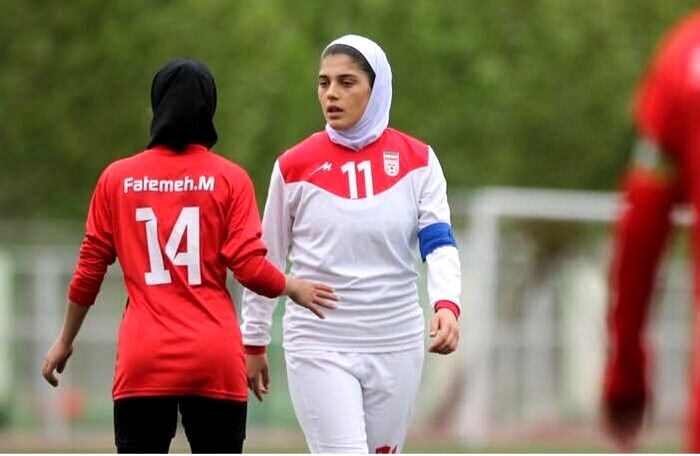 صادقی: وطن با موشک و جنگنده بهشت من است/ خاک ایران را با تمام دنیا عوض نمی‌کنم