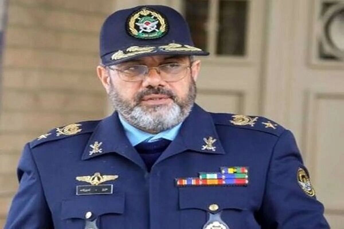 آئین تجلیل از مجاهدت‌های وزیر شهید دفاع و معارفه وزیر جدید برگزار شد