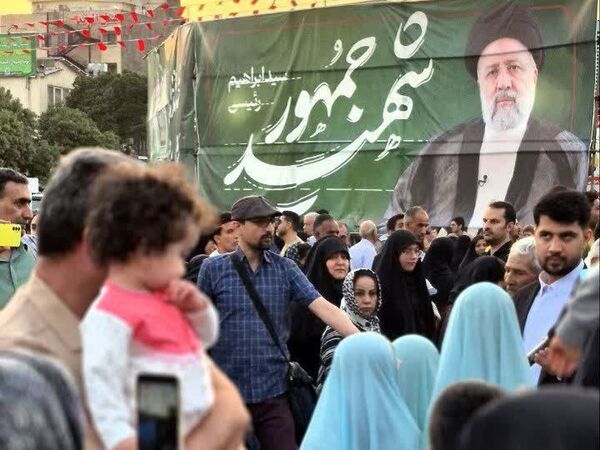  جشن بزرگ امام رضایی‌ها در مشهد مقدس