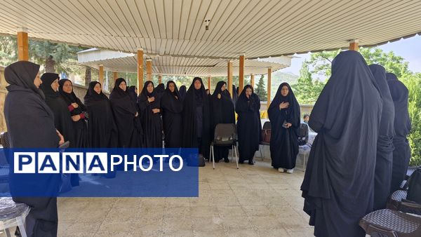 کارگاه‌های تخصصی برنامه ملی نماد ویژه مدیران مدارس شهرستان دنا در اردوگاه شهید مطهری سی‌سخت