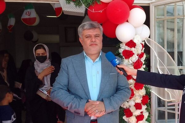  دانش‌آموزان پایه اول سال تحصیلی را با جشن شکوفه‌ها آغاز کردند