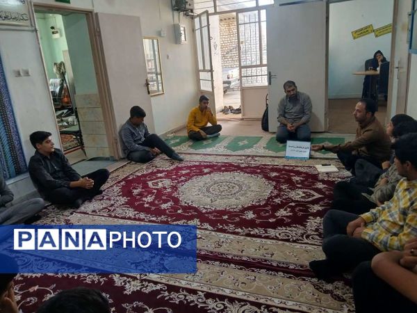 جلسه فرماندهان واحدهای بسیج مدارس شهرستان خلیل‌آباد 