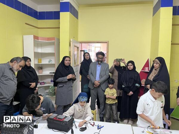 بازدید مسئولان ارشد کانون پرورش فکری از مرکز شماره ۴ بندرعباس