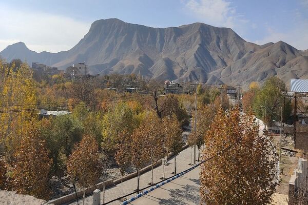 فصل زیبای پاییز در شهر بار نیشابور 